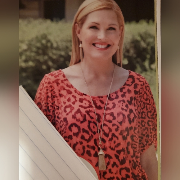 Tassel necklace gold chain 30" + 3" extender. New Celebrating Home Penelope Ann - Picture 3 of 10